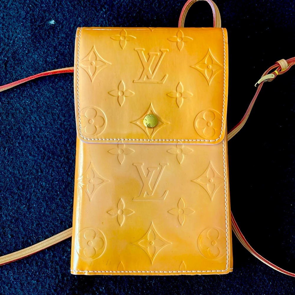LV Vernis crossbody bag